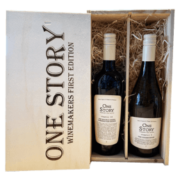 One Story Chardonnay en Cabernet Sauvignon in houten kist